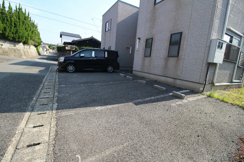 ライトハウス新下関 駐車場