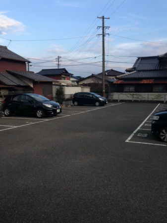 セジュ－ルくらま　A棟 駐車場