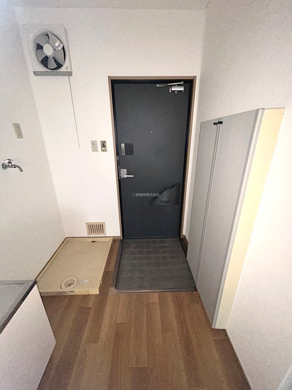 サンライフ松の木A棟 玄関