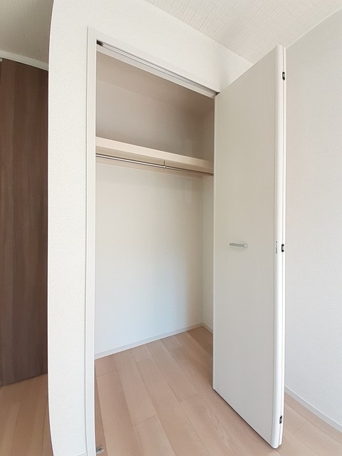 青龍シャトー 収納